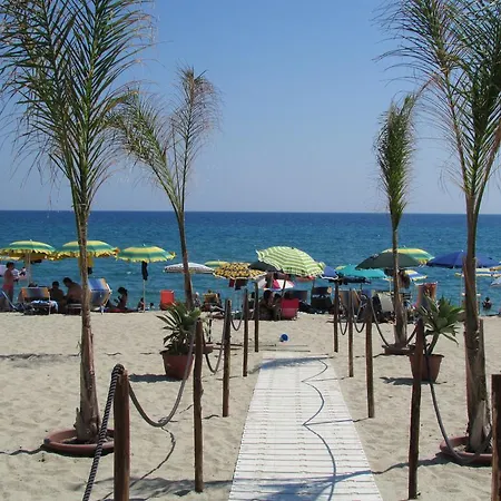 Onda Bleu Szálloda 3*