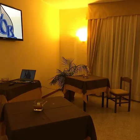 Szálloda Onda Bleu Botricello