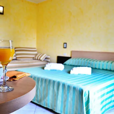 Szálloda Onda Bleu Botricello