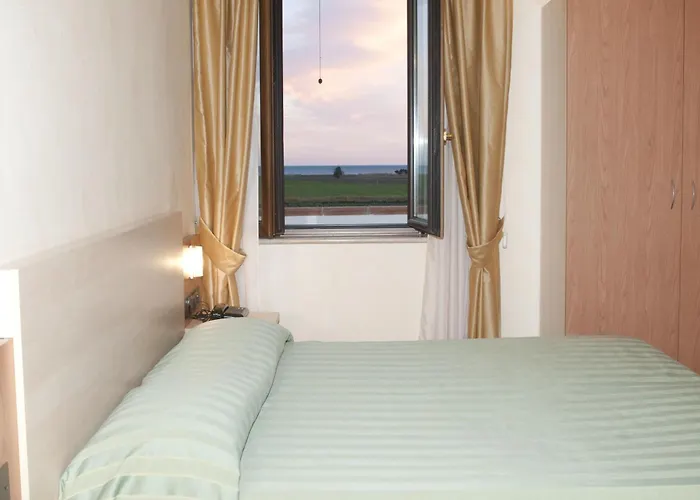 昂达布鲁酒店 酒店 3*